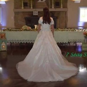 Mary wedding dress